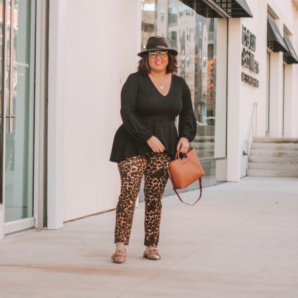 Plus Hi-Low Peplum V-Neck Top Ft. Balloon Sleeves